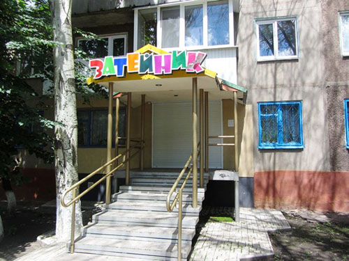 09