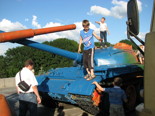 guns 046