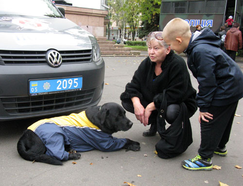 police 042