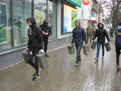 azov 006