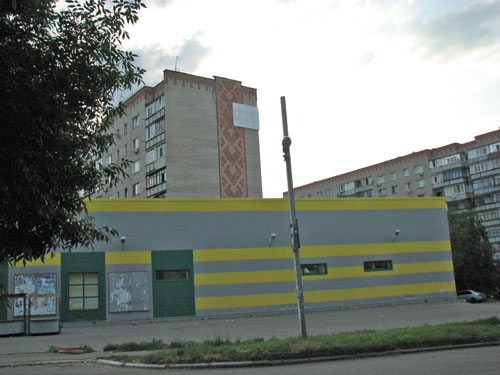 akadem10 012