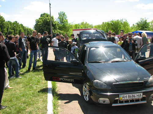zvuk 011