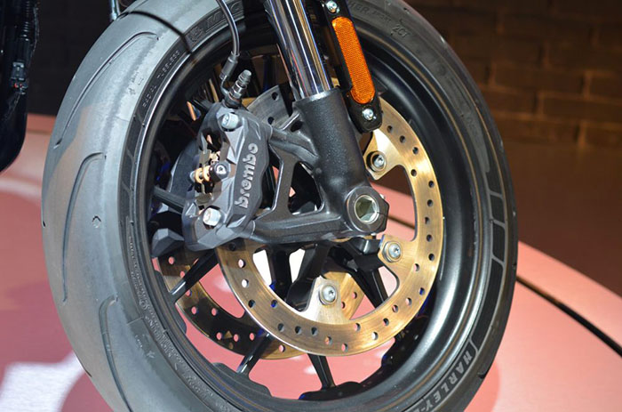 moto2