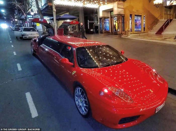 Ferrari 4