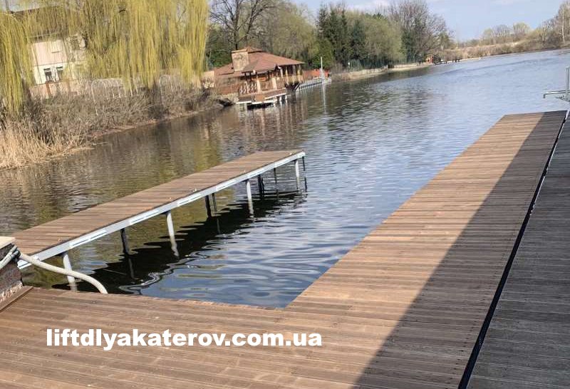 Как построить причал на реке?
