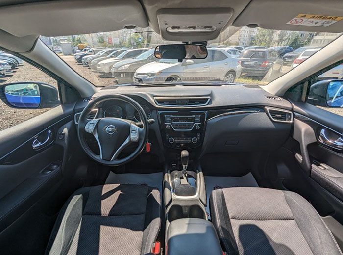 nissan2