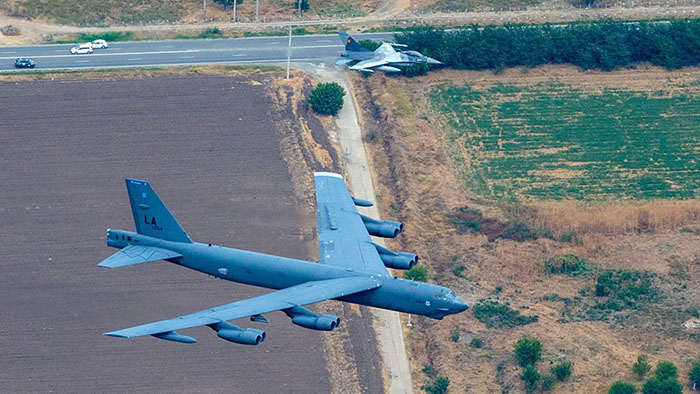 b2